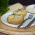 Pommes de terre farcies au fromage fondu