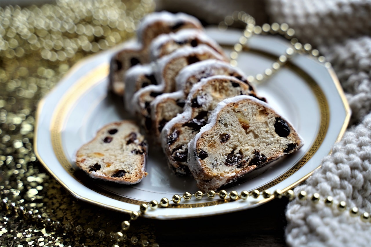 Stollen Gâteau Traditionnel De Noël Aux Fourneaux 