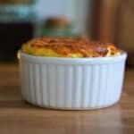 Soufflé individuel au fromage recette inratable