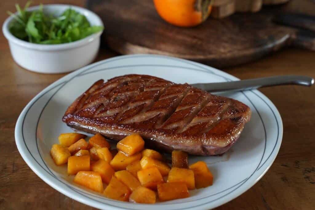 Magret de canard cuisson à la poêle Aux Fourneaux