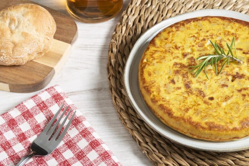 tortilla de patatas traditionnelle comme en Espagne