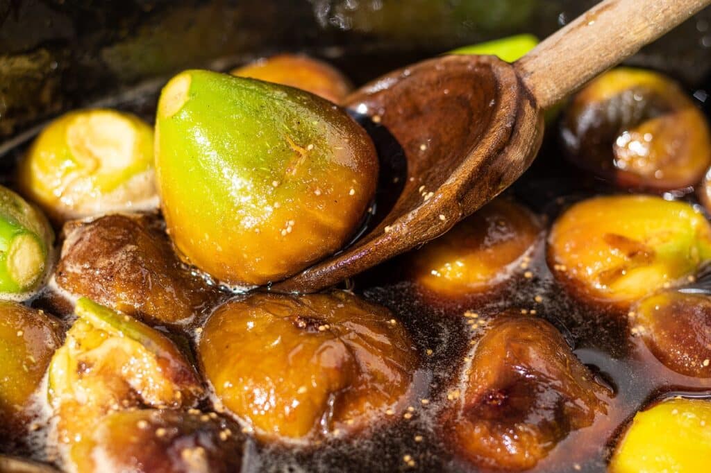 cuisson des figues confites au sirop