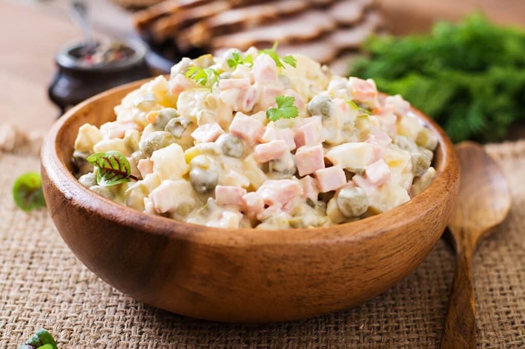 salade russe olivier recette traditionnelle